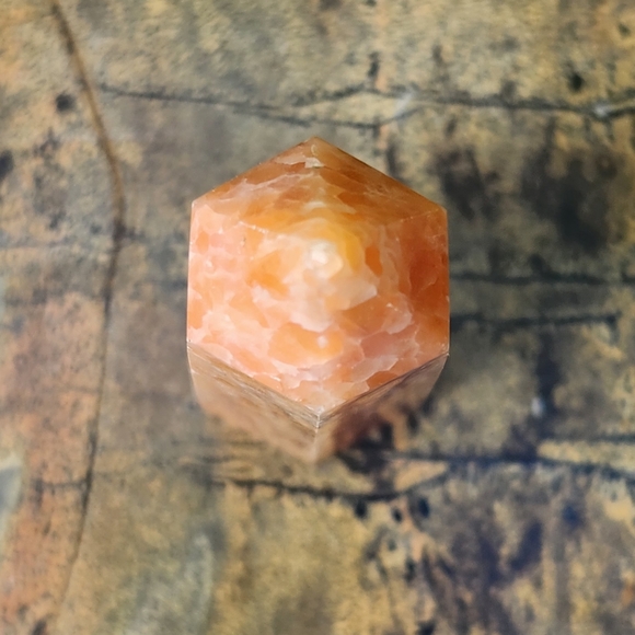 SUNSTONE crystal stone set - 1 sphere and 1 tower - Picture 9 of 9